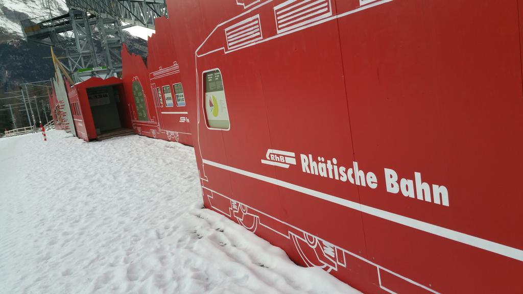 ホテルSonnenhof Preda エクステリア 写真